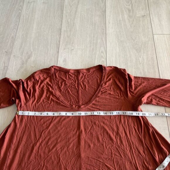 Lululemon Up for Down Time Long Sleeve Dark Terracotta Size Medium - Picture 3 of 8